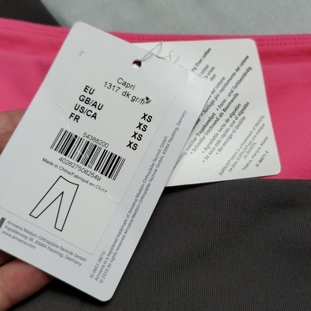 NWT amoena active wear capris size XS - Picture 3 of 5